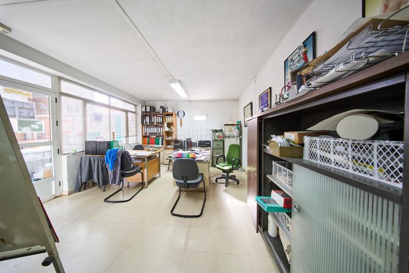 Foto 5adf17f0-ca3a-4b04-bb9b-b29ee2791539. Fabrikhalle in Atarfe