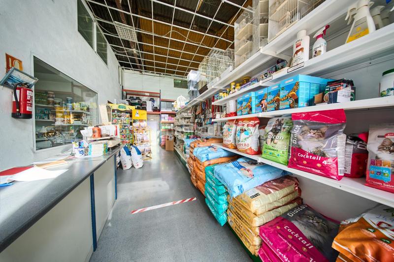 Foto 89655b9e-bfe1-4066-8074-bc07f63f9d9e. Fabrikhalle in Atarfe