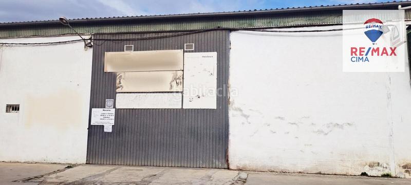 Foto e3c12786-6551-4b79-98f2-bb4d8704d92e. Fabrikhalle in Atarfe