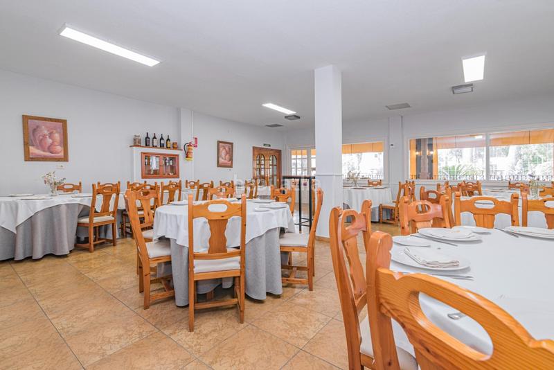 Foto 4c05dae6-3d41-4c3b-b46c-0aceb55aa1a9. Local comercial negocio en venta para grandes eventos y exclusivo restaurante en Atarfe