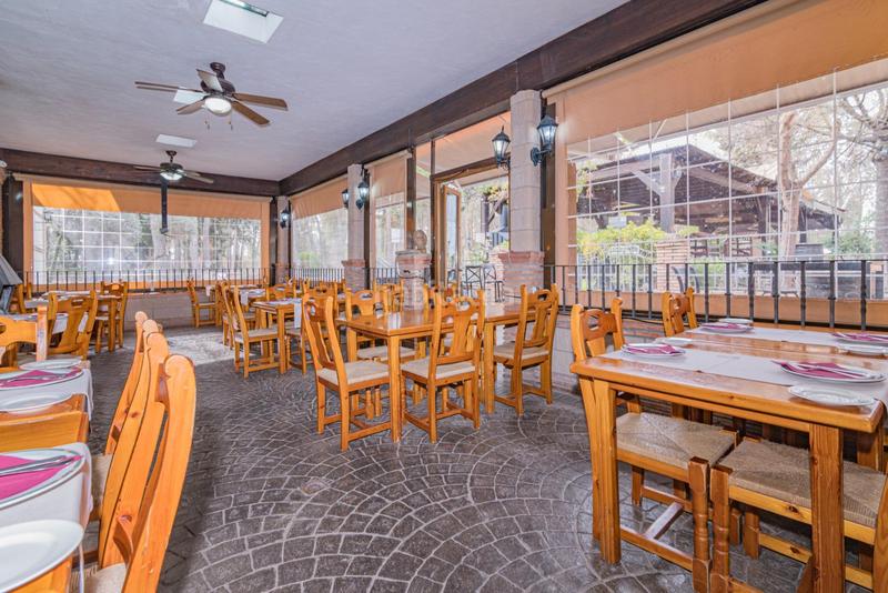 Foto 6df820c2-5caf-48ad-acbe-9985ca6d3107. Local comercial negocio en venta para grandes eventos y exclusivo restaurante en Atarfe