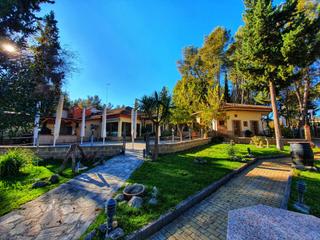 Local Comercial a Atarfe. Negocio en venta para grandes eventos y exclusivo restaurante