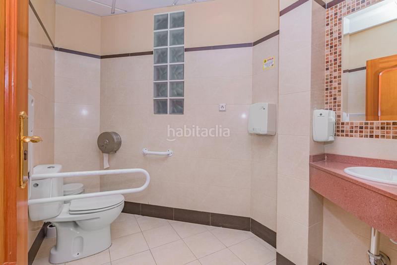 Foto b63b4300-a36c-42dc-a1a0-cf7d08e96c37. Local comercial negocio en venta para grandes eventos y exclusivo restaurante en Atarfe