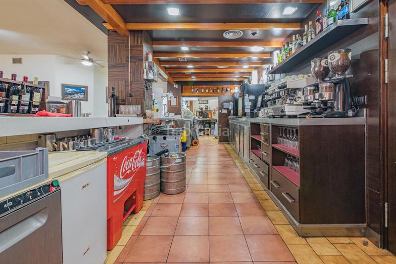 Foto c8e6be56-d063-457b-8751-0ba470c1fbcf. Local comercial negocio en venta para grandes eventos y exclusivo restaurante en Atarfe