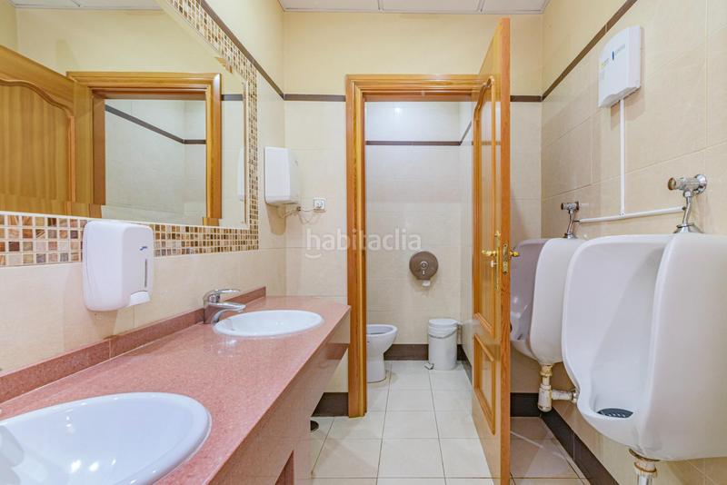 Foto db3be2d3-a525-4966-98f5-d6aa46914d4d. Local comercial negocio en venta para grandes eventos y exclusivo restaurante en Atarfe