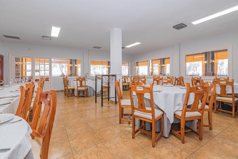 Foto f65af715-c95d-4d54-bf77-4476a813ea74. Local comercial negocio en venta para grandes eventos y exclusivo restaurante en Atarfe