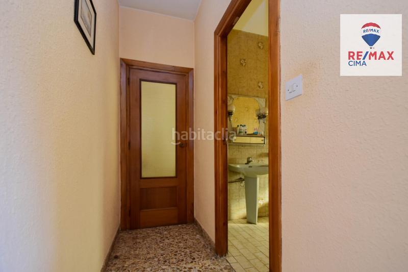 Foto 136be0e2-56fa-4d0a-a6a5-087d721e3824. Chalet en calle lavadero 12 gran casa con terreno en Cúllar Vega