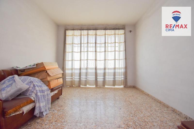 Foto 5bbc3e6d-8955-4012-bd0b-f6796b9cacfc. Chalet en calle lavadero 12 gran casa con terreno en Cúllar Vega