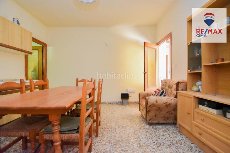 Foto a3c0617c-d320-481c-bbca-305055b2a82d. Chalet en calle lavadero 12 gran casa con terreno en Cúllar Vega