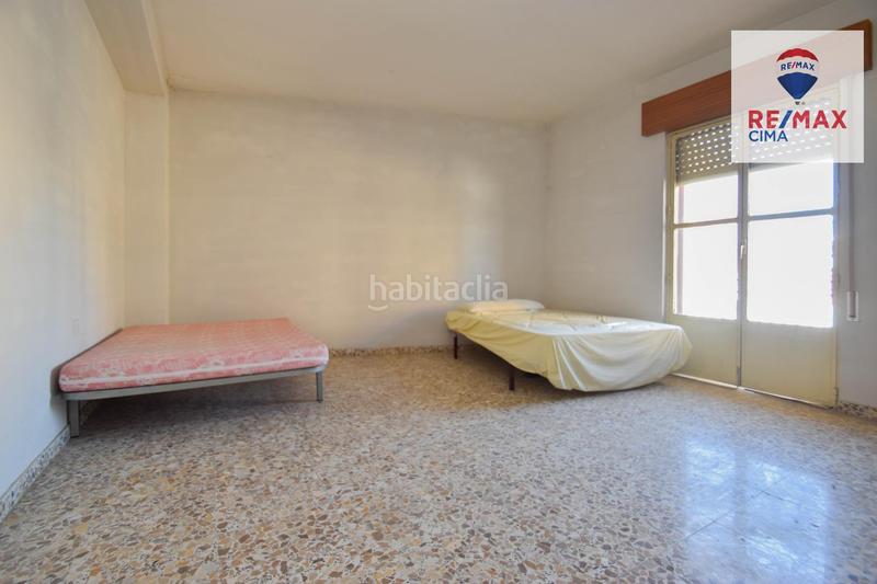 Foto a8d779a0-cfaf-448b-b64b-2cde765db134. Chalet en calle lavadero 12 gran casa con terreno en Cúllar Vega