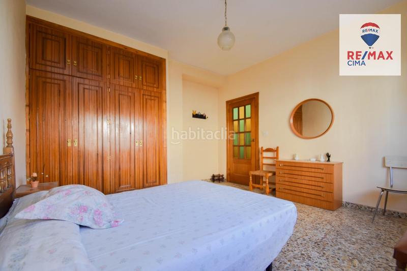 Foto d05fbd17-8c1f-498e-a057-beb61b11c900. Chalet en calle lavadero 12 gran casa con terreno en Cúllar Vega