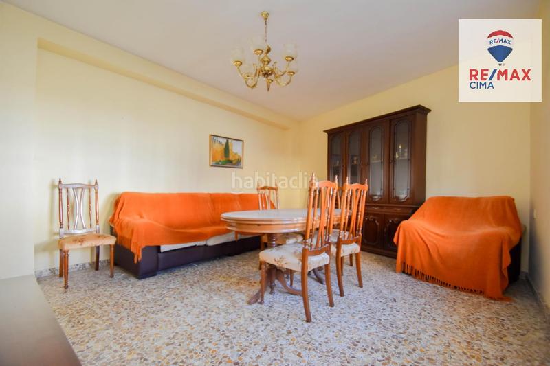 Foto f2ada89d-0000-438a-8dec-76fdbfc7e0de. Chalet en calle lavadero 12 gran casa con terreno en Cúllar Vega