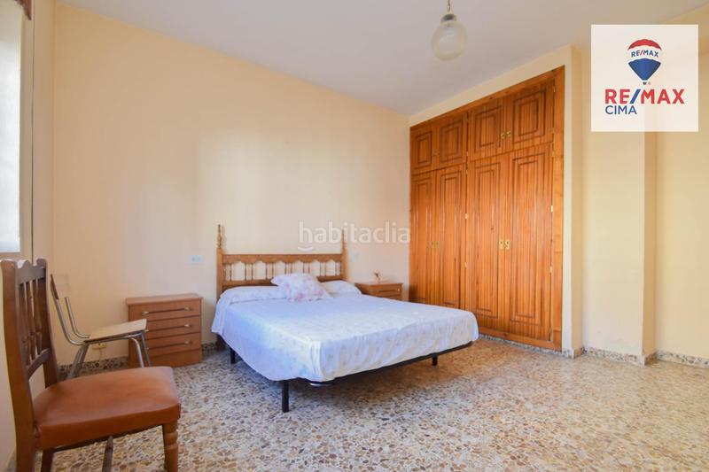 Foto fc369c69-8f9c-457b-8f4e-1b43b5f9ca50. Chalet en calle lavadero 12 gran casa con terreno en Cúllar Vega