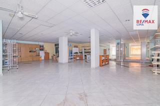 Locale commerciale in Barrio de Zaidín