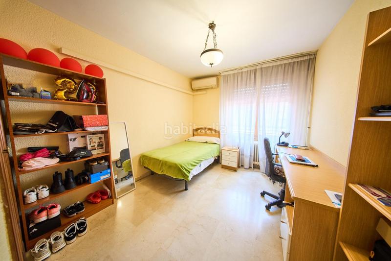 Foto d33bedae-d21c-4aaf-a219-e04f258abebb. Piso en albert einstein 3 piso con 166 m2 en plaza einstein en Granada
