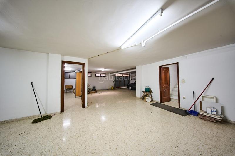 Foto 668c185f-dfe9-4a2d-a31c-9e0025c2ef69. Edificio  venta centro en Albolote