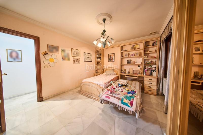 Foto a192843e-b56f-4b55-bdae-8244fdf66465. Edificio  venta centro en Albolote