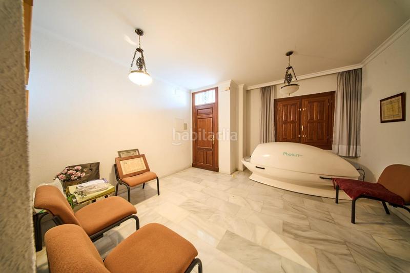 Foto ee7a2d0b-5975-4f38-a8a7-37bdec456adc. Edificio  venta centro en Albolote