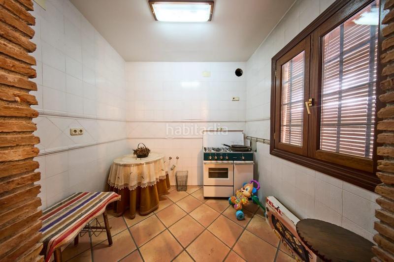 Foto fb5cfa83-1094-4403-a6f4-a8ec4c68d097. Edificio  venta centro en Albolote