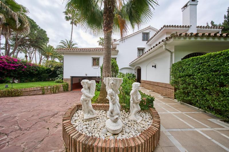 Foto 072eef8f-2de1-4d2e-bd18-1a8da1757e01. Xalet amb calefacció aparcament piscina a Los Monteros Marbella