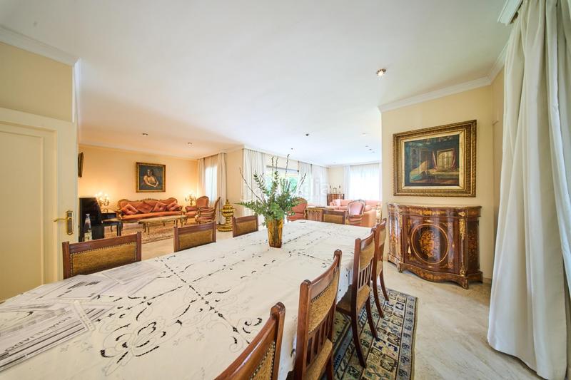 Foto 1053f8e0-4c3b-43ab-9b03-b07c03d76d71. Xalet amb calefacció aparcament piscina a Los Monteros Marbella