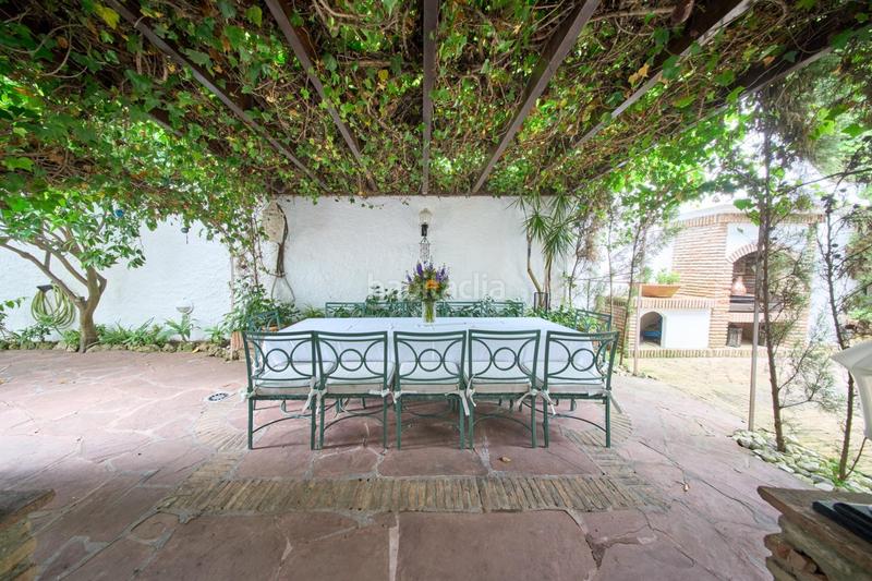 Foto a6453178-6aac-4f09-b461-edc9c3dba5bb. Xalet amb calefacció aparcament piscina a Los Monteros Marbella