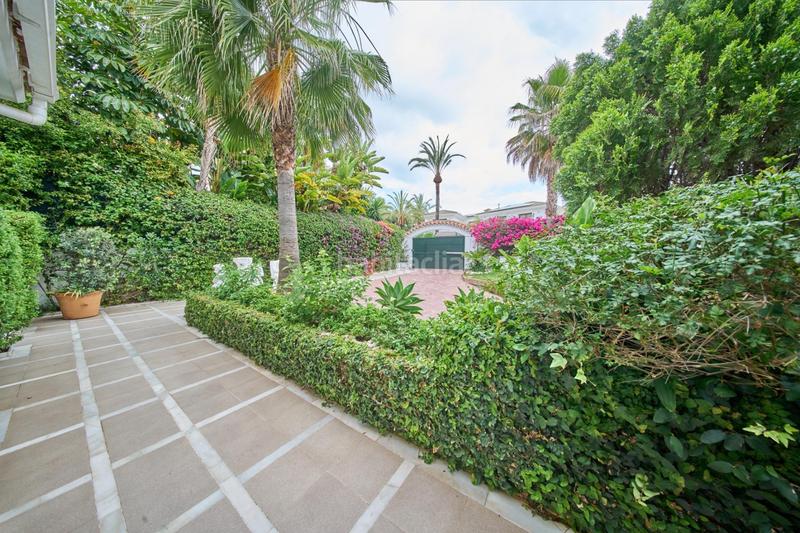 Foto fb61dc8c-098c-4047-95be-fae412b2615f. Xalet amb calefacció aparcament piscina a Los Monteros Marbella