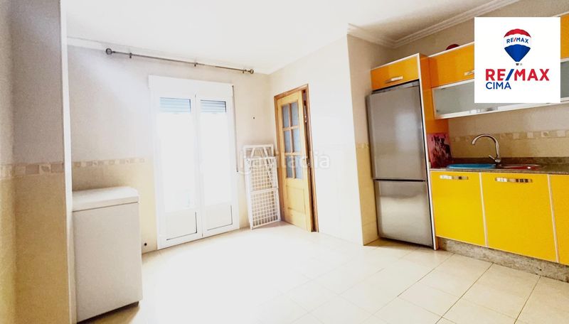 Foto 5cbbc7e1-f52f-4478-b129-a6c69ee1ac9d. Casa adossada amb aparcament a Zújar