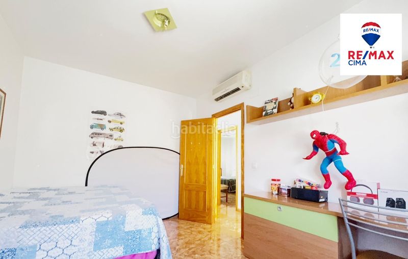 Foto 619c3726-a618-429c-9482-7f08ca147ad1. Casa adossada amb aparcament a Zújar