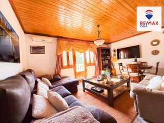 Xalet en Calle calle del barranco tercero 197. Se vende espectacular chalet en cllar baza