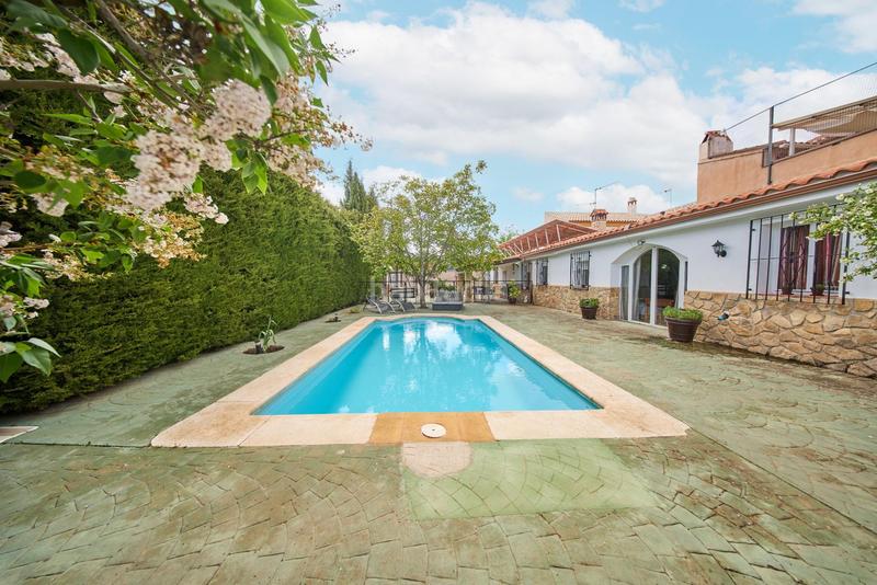 Foto f1c1d2b4-8fc7-4800-81bf-ba2938fc0020. Casale in medina azahara 16 in Puebla de Don Fadrique