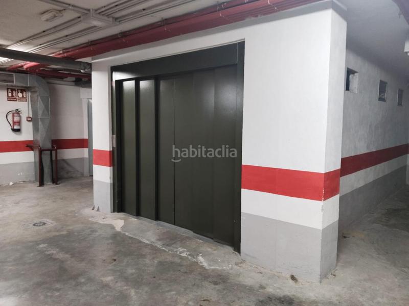 Foto ac97cb11-675a-481b-aa0c-5b1a11d9feaa. Autoparkplatz in San Matías - Realejo Granada