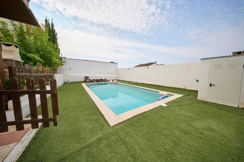 Foto 48155b6b-b506-4724-9a75-b4ed265b287c. Xalet a ur el puntal - c-2 109 a Padul