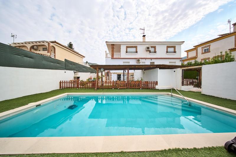 Foto d8b505ce-65ed-4948-bdf6-2d90c77325ba. Xalet a ur el puntal - c-2 109 a Padul