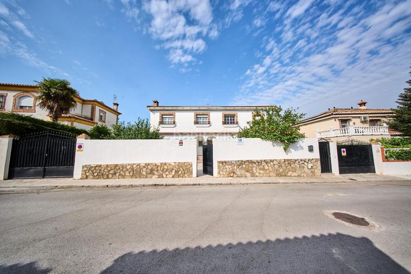 Foto e7138e55-0fa1-404d-b15b-b92400fcf4a4. Xalet a ur el puntal - c-2 109 a Padul