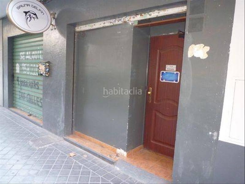 Foto 80216855-6fcc-47cb-9f0e-a6ddd427a674. Location local commercial dans calle calle sol 21 dans Granada