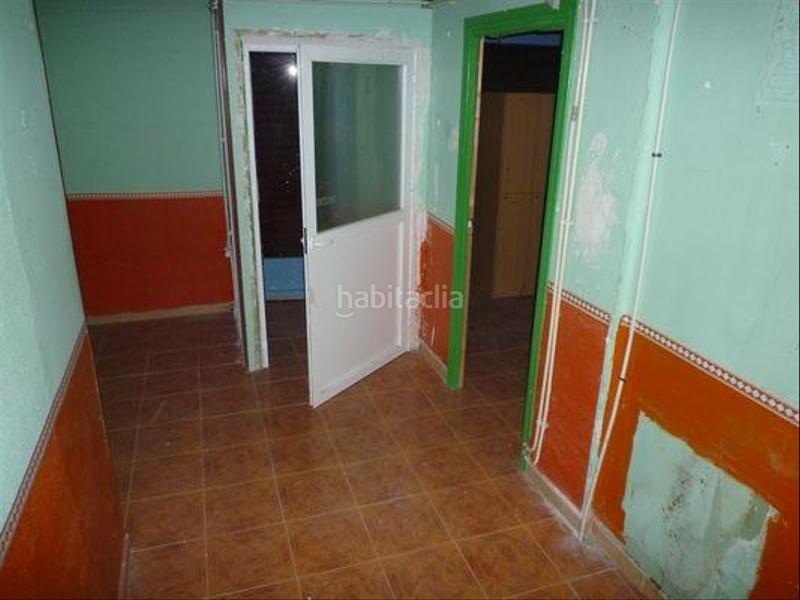 Foto 88ad8f47-9d34-46c7-8ad4-4e3293e76629. Location local commercial dans calle calle sol 21 dans Granada