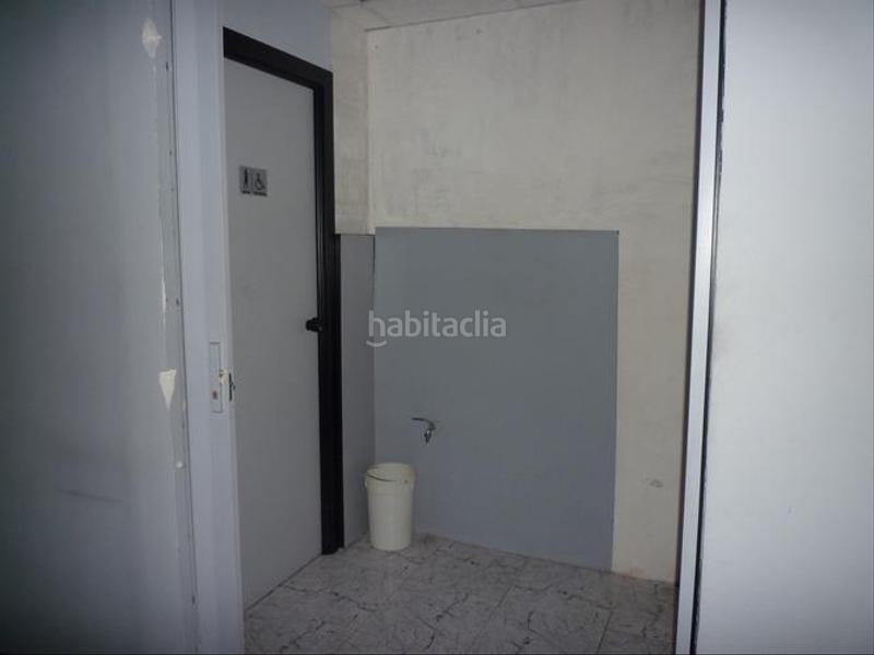 Foto 5e5eabfe-7739-4535-88e6-ca847b58f228. Affitto locale commerciale in calle calle martínez campos 10 in Granada