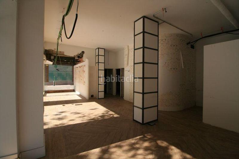 Foto a4ffa350-37f2-4037-9646-74d3331f24f8. Rent business premise in camino camino de ronda 40 in Granada