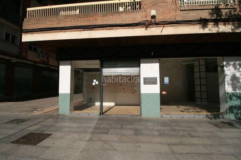 Foto e301f965-4477-46d2-9752-bd863dda5b2b. Rent business premise in camino camino de ronda 40 in Granada