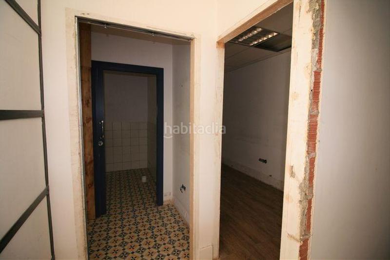 Foto 13222b0d-10c8-49ce-8be0-49666ef61d4c. Miete geschäftsraum in camino camino de ronda 40 in Granada