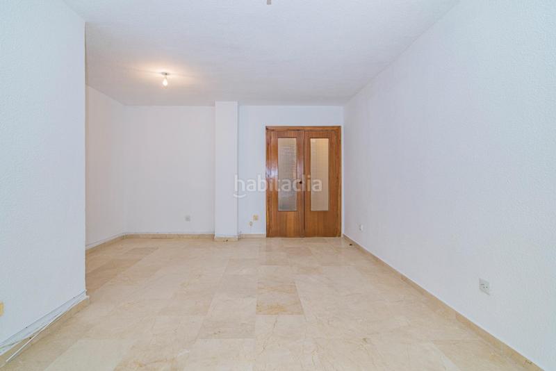 Foto 7e85481b-7e10-4e16-9b3c-3777ecb5c600. Alquiler piso  para estudiantes amueblado en la zona de alhamar, genil,camino de ronda, barrio figares en Granada