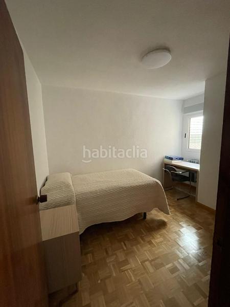 Foto 98a55e6c-1ef5-43b5-b902-2b7948625fcb. Alquiler piso  para estudiantes amueblado en la zona de alhamar, genil,camino de ronda, barrio figares en Granada
