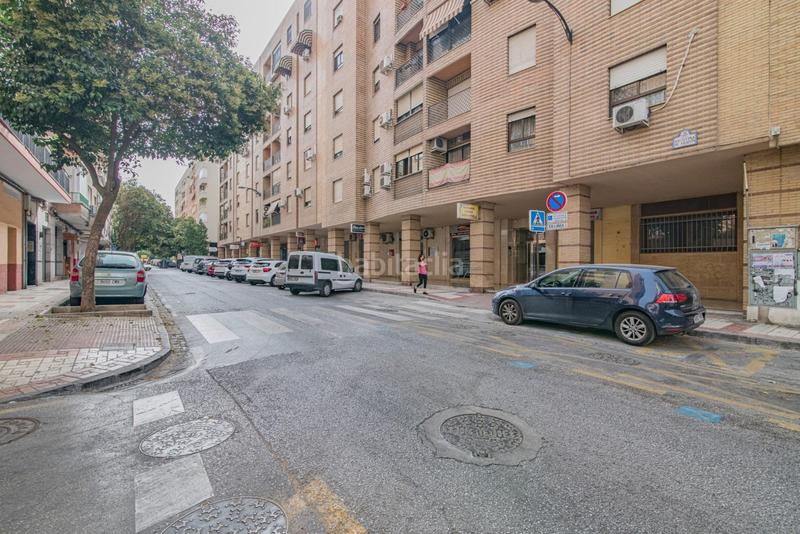 Foto aa98cd89-79db-417f-adc3-4c9e31032094. Alquiler piso  para estudiantes amueblado en la zona de alhamar, genil,camino de ronda, barrio figares en Granada