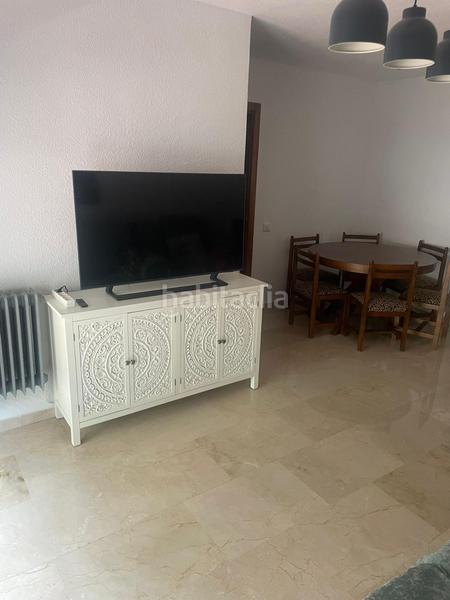 Foto ca8a000e-61d9-472a-85b1-2db169a9ac0c. Alquiler piso  para estudiantes amueblado en la zona de alhamar, genil,camino de ronda, barrio figares en Granada