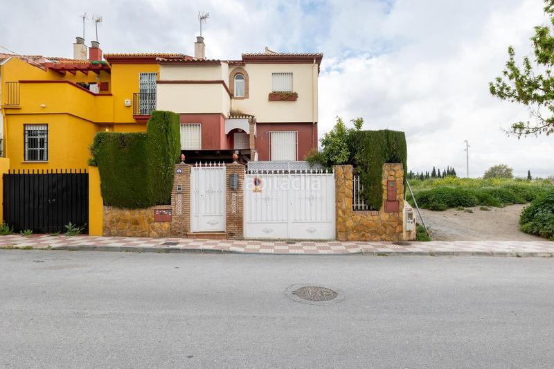 Foto 7e11f0c0-6fa0-4dc0-b065-da88bddc7b6c. Casa unifamiliar en venta en pulianillas espacio, confort y calidad de vida a 5min de granada en Pulianas