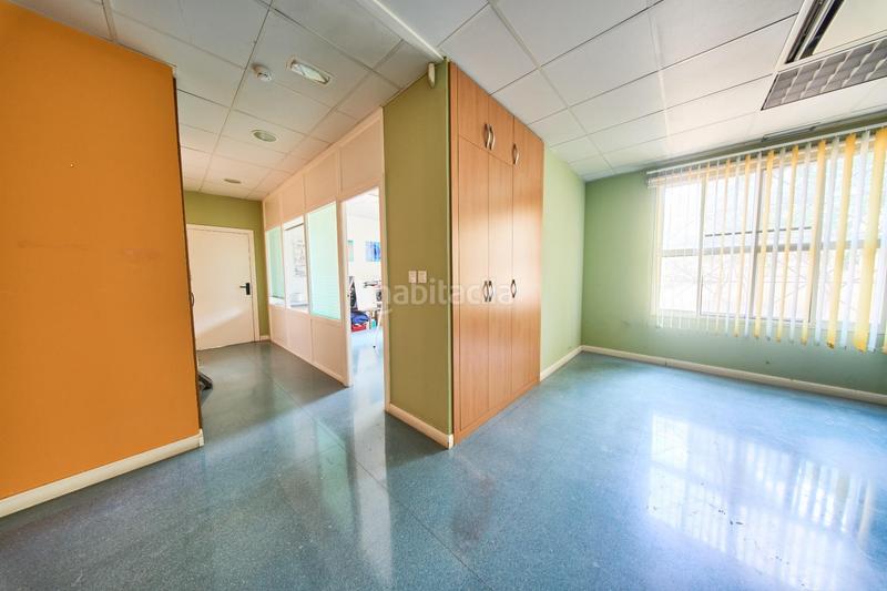 Foto 4809fca6-6b88-4f80-a3f8-5e1dc49f7102. Nau industrial a carretera de motril 48 a Polideportivo Alhendín