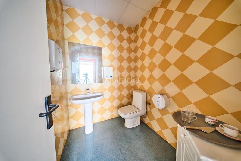 Foto a28899d4-ce3d-4700-9b4e-d8939b9aa029. Nau industrial a carretera de motril 48 a Polideportivo Alhendín