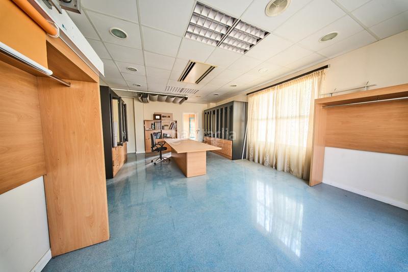 Foto b0ae03e9-b1f4-4b6f-8af4-a53cf7464005. Nau industrial a carretera de motril 48 a Polideportivo Alhendín