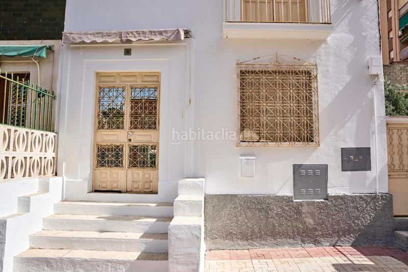 Foto a58e6cf9-c017-4252-a214-695cd7d4088b. Casa bifamiliare con parcheggio piscina in Crta. De la Sierra Granada